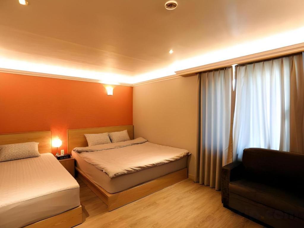 Jeju Sejong Hotel Экстерьер фото