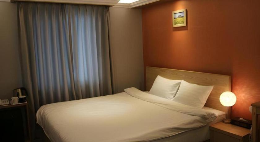 Jeju Sejong Hotel Экстерьер фото
