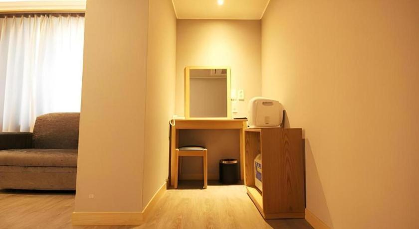 Jeju Sejong Hotel Экстерьер фото