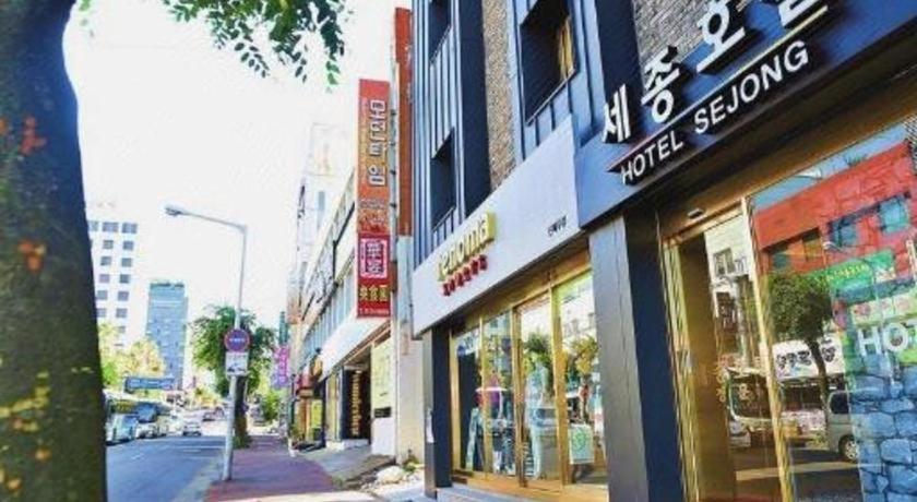 Jeju Sejong Hotel Экстерьер фото